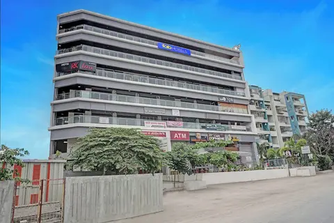 Fabhotel Rk Inn