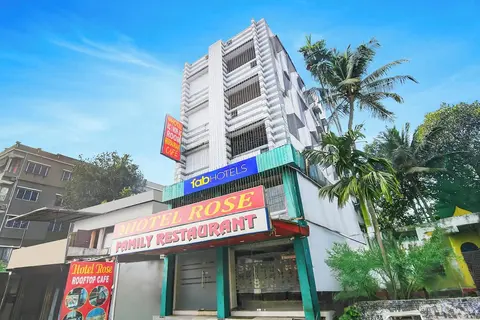Fabhotel Rose