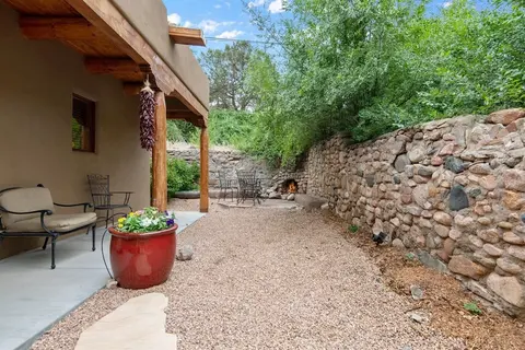 Bella - Sweet Casita in the Heart of Santa Fe, Six Blocks to the Plaza