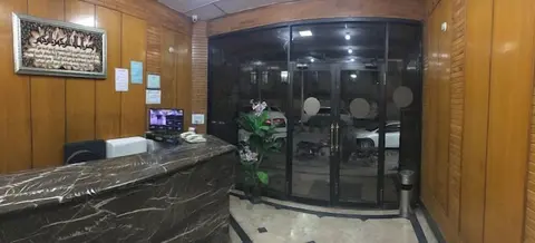 Shees Hotel