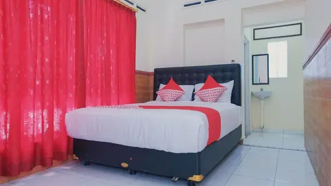 OYO 1190 Griya Soeratin Residence Syariah