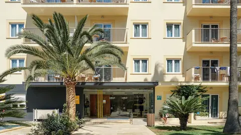 Cabot Tres Torres Apartamentos