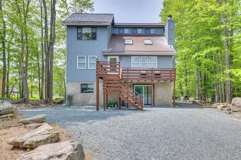 Spacious Lake Ariel Home w/ Community Amenities!