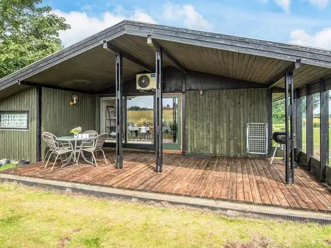 6 Person Holiday Home in Juelsminde