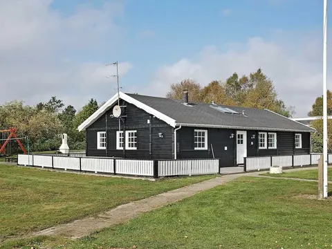 15 Person Holiday Home in Hals-by Traum