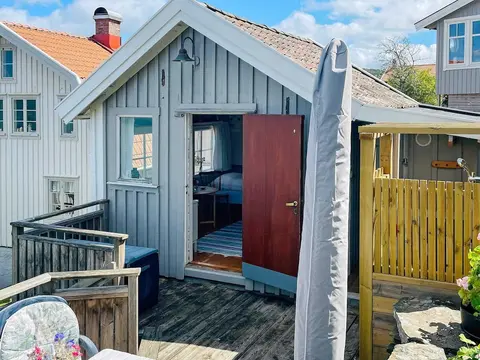 2 Person Holiday Home in Kode-by Traum