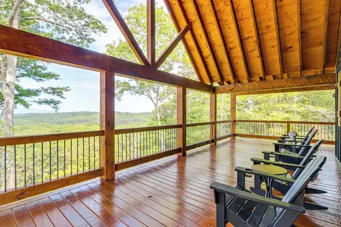 Deck, Panoramic Views: Serene Mineral Bluff Cabin!