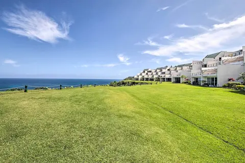 Oceanfront Condo w/ 2 Lanais, Walk to Beach!