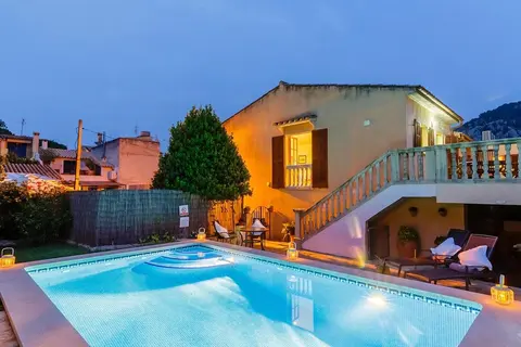 Villa - 3 Bedrooms with Pool and WiFi - 108757