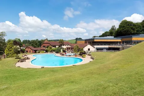 Cofton Holidays