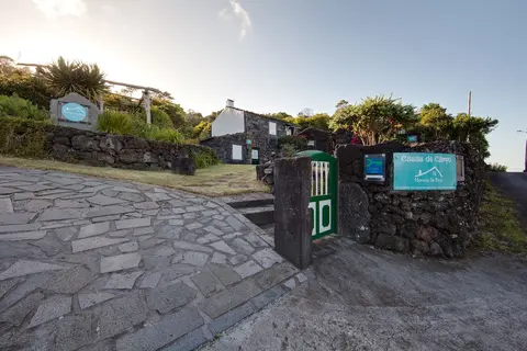 Houses In Pico