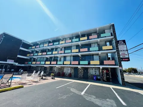Skyview Manor Motel