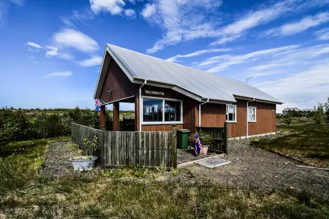 House V10
