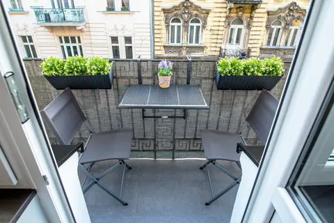 Tribeca City Center Apartments