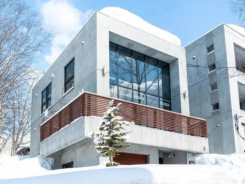 Yuuki Toride Chalet