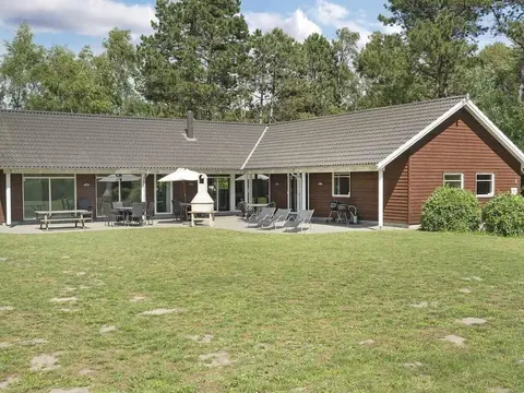 5 Star Holiday Home in Rodby