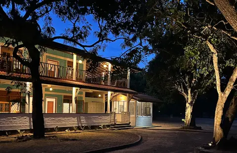 Funky Leopard Safari Lodge Bordering Yala National Park - Hostel