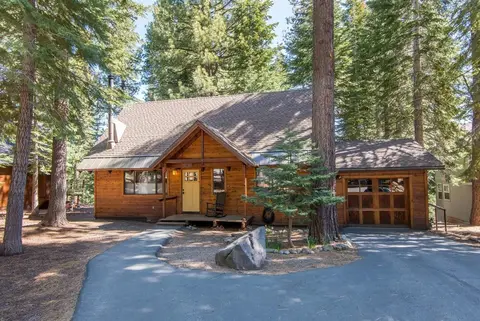 Saunders 3 Bedroom Holiday Home By Tahoe Truckee