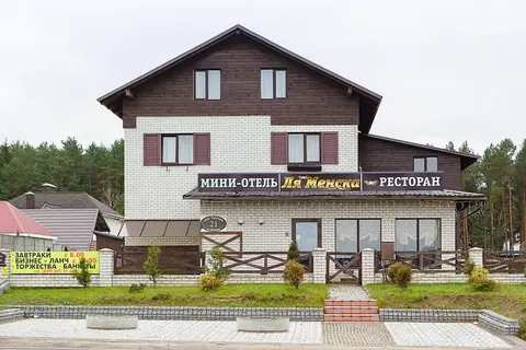Mini-Hotel Gastsinny yard "La Menska"