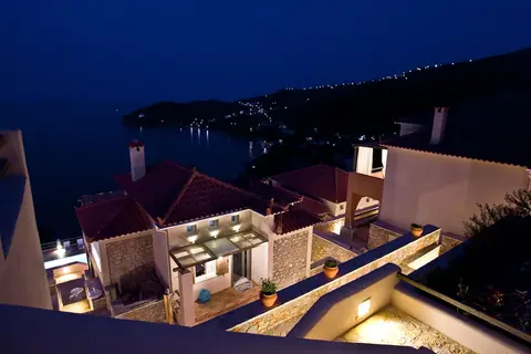 Apelon Tiritas Villas