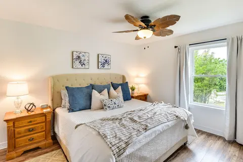 Waterfront Escape on Lake Granbury: Deck & Patio!