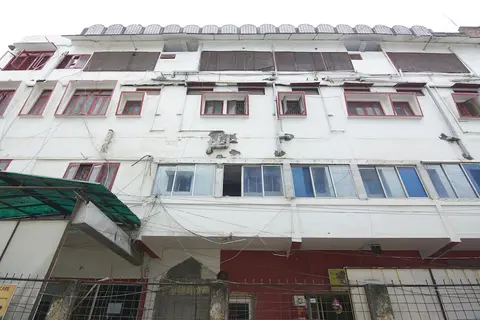 SPOT ON 28638 Hotel Bilas
