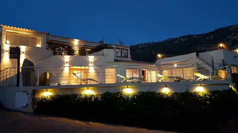 Private Hotel - Adults Only