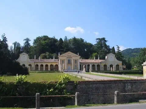 Authentic Holiday Accommodation on Farm near Asolo