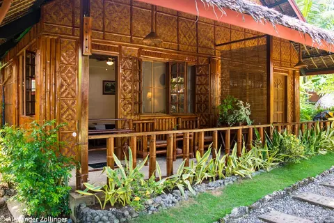Oasis Resort