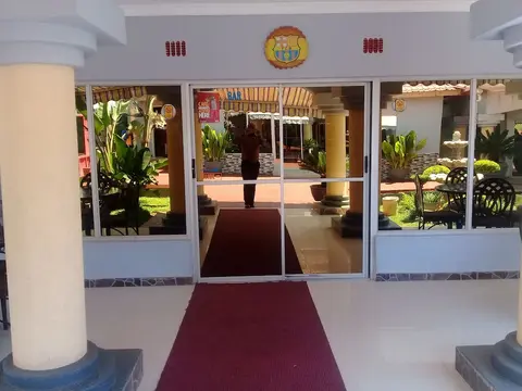 Kakwele Lodge & Tours