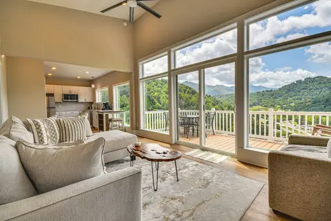 Hike & Ski: Mtn-view Retreat in Maggie Valley!