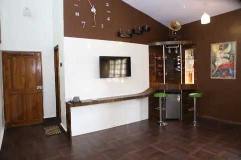 Lyrics House