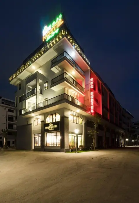 BBQ Hostel