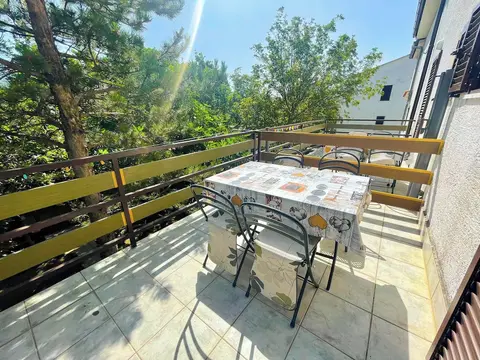 Apartment Irena 2