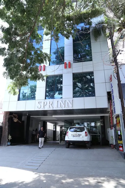Hotel SPR Inn