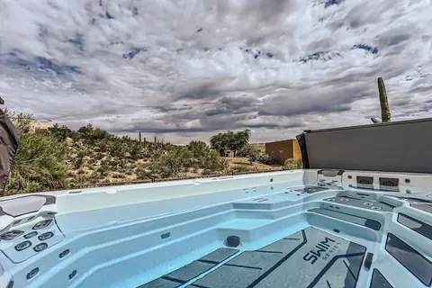 Sonoran Desert Oasis + Close To Everything!