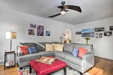 Renovated Historic Home < 1 Mile to Eagle Point!