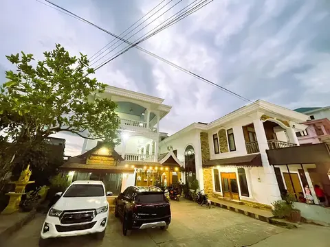 Walking Street Hotel