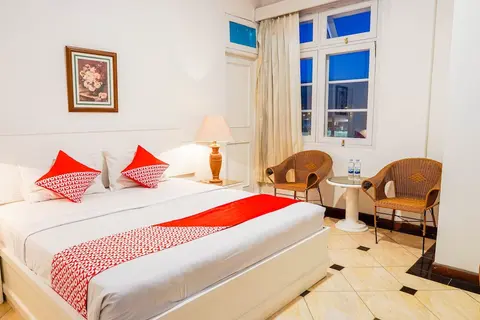 Collection O 1452 Hotel Utari