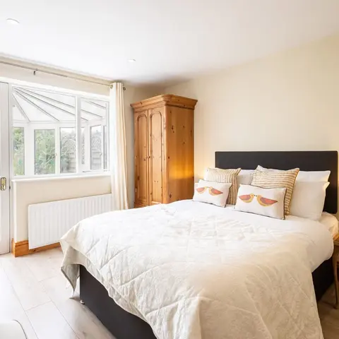 Host Stay Riverbank