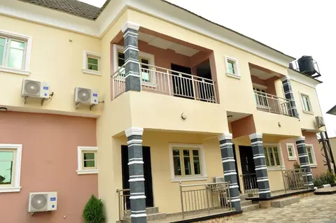 The Morville Suites and Apartments