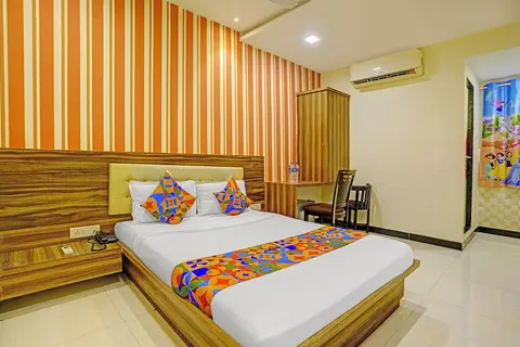 Fabhotel Galaxy Inn