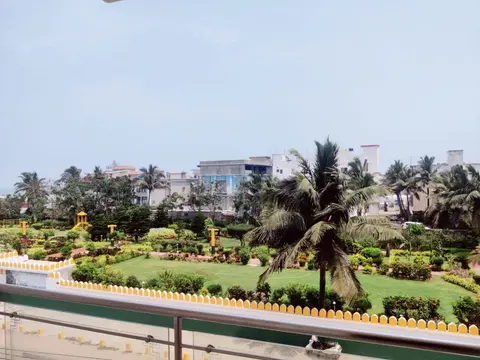 Goroomgo Hotel Shivangi Puri