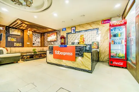 FabHotel KS