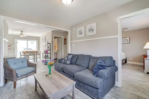 Walkable Brigantine Condo, 4 Mi to Atlantic City!