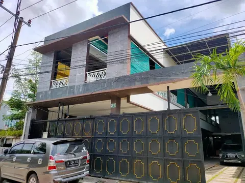 Hotel O Kost 3 Kelor Syariah