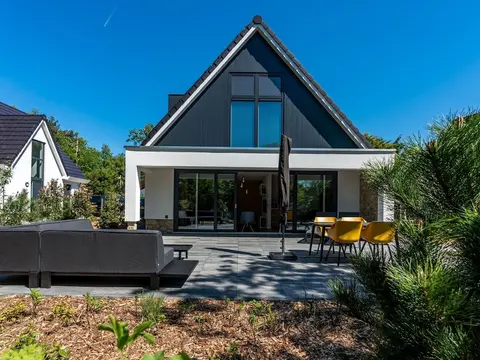 Chalet in Texel Near Forest & Beach