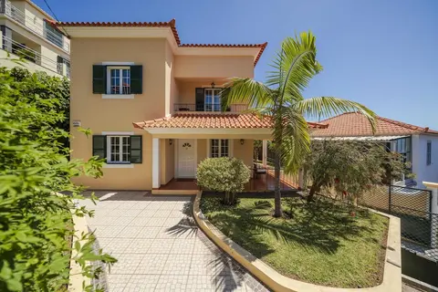 House With Garden and Great View, Vila Boa Vista