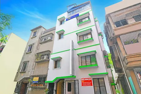 Fabhotel Dream Star