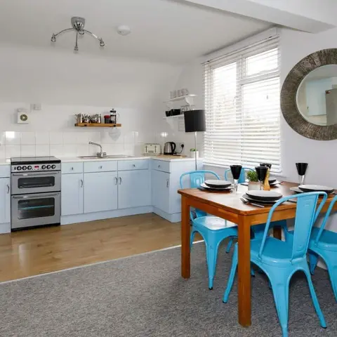 Two-bed Beachside Apartment West Wittering